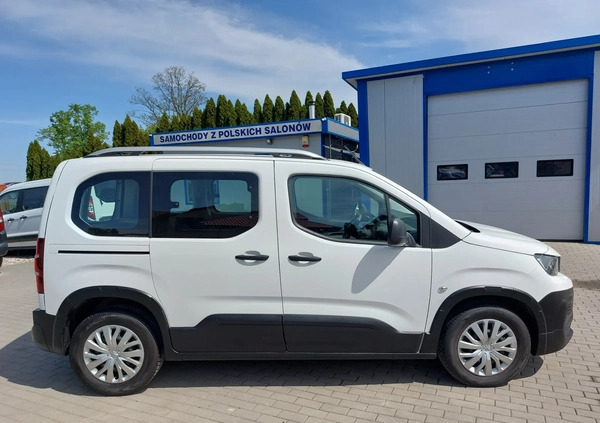 Peugeot Rifter cena 56666 przebieg: 131000, rok produkcji 2019 z Kołobrzeg małe 436